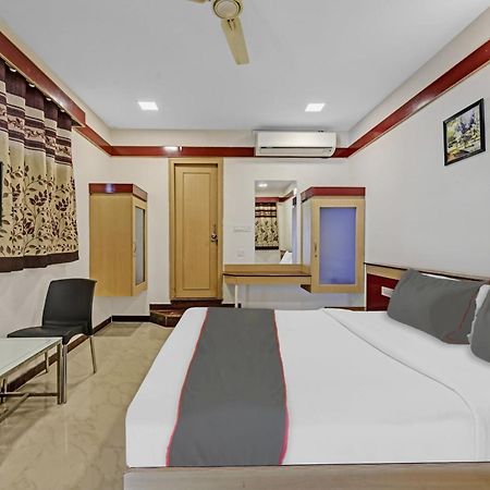 Collection O Sri Sai Ram Suites Bangalore Esterno foto